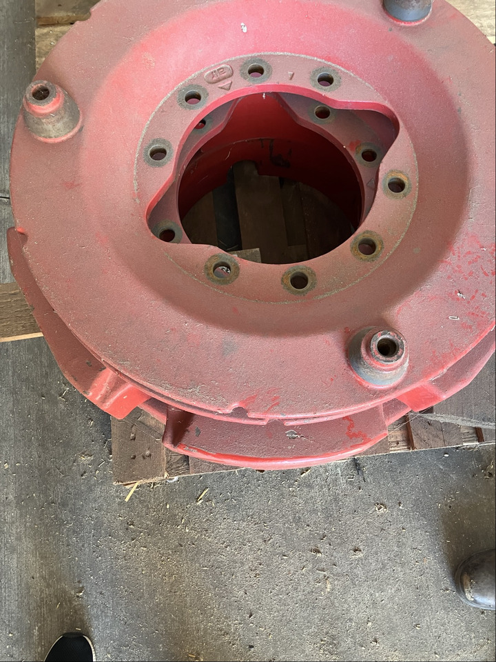 Fendt Hinterradgewichte 2x300kg - Τρακτέρ: φωτογραφία 2 Fendt Hinterradgewichte 2x300kg - Τρακτέρ: φωτογραφία 2