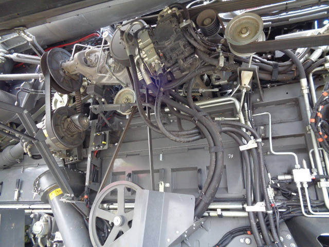 Θεριζοαλωνιστική μηχανή Fendt Ideal 10TA: φωτογραφία 10