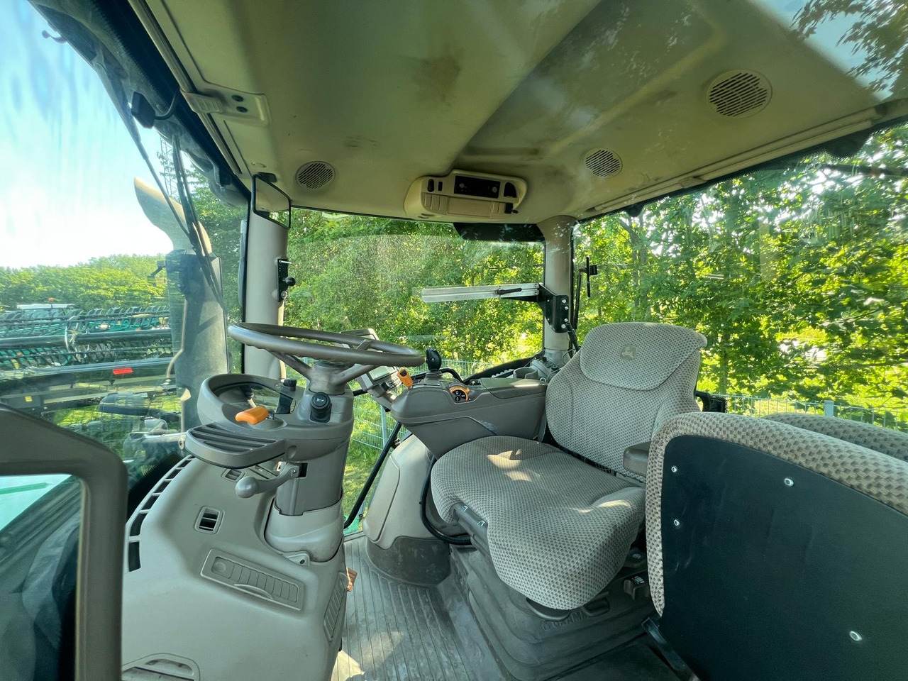 John Deere 6000er Serie - Τρακτέρ: φωτογραφία 2 John Deere 6000er Serie - Τρακτέρ: φωτογραφία 2