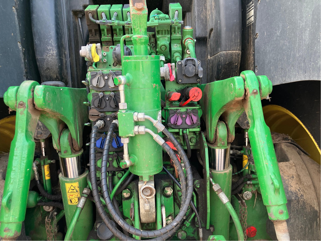 John Deere 6250 R - Τρακτέρ: φωτογραφία 2 John Deere 6250 R - Τρακτέρ: φωτογραφία 2