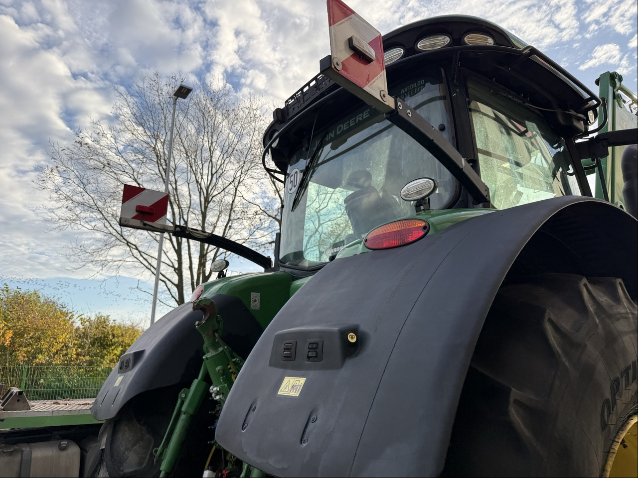 John Deere 7310R AutoPower - Τρακτέρ: φωτογραφία 4 John Deere 7310R AutoPower - Τρακτέρ: φωτογραφία 4