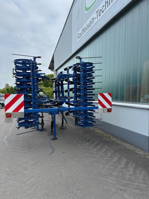 Köckerling Trio 400 mit Steinsicherung - Καλλιεργητής: φωτογραφία 2 Köckerling Trio 400 mit Steinsicherung - Καλλιεργητής: φωτογραφία 2