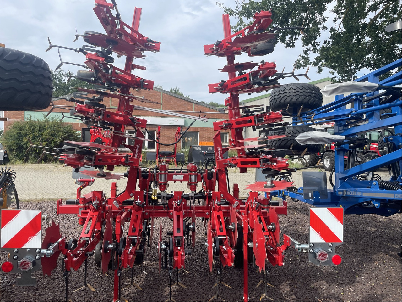 Lemken EC Weeder - Θεριζοαλωνιστική μηχανή τεύτλων: φωτογραφία 1 Lemken EC Weeder - Θεριζοαλωνιστική μηχανή τεύτλων: φωτογραφία 1