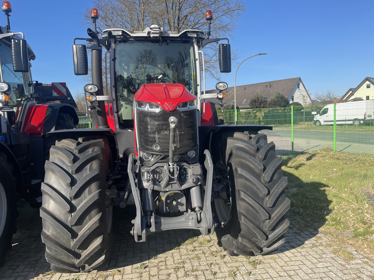 Massey Ferguson 8S.245 Dyna-VT EXCLUSIVE - Τρακτέρ: φωτογραφία 5 Massey Ferguson 8S.245 Dyna-VT EXCLUSIVE - Τρακτέρ: φωτογραφία 5