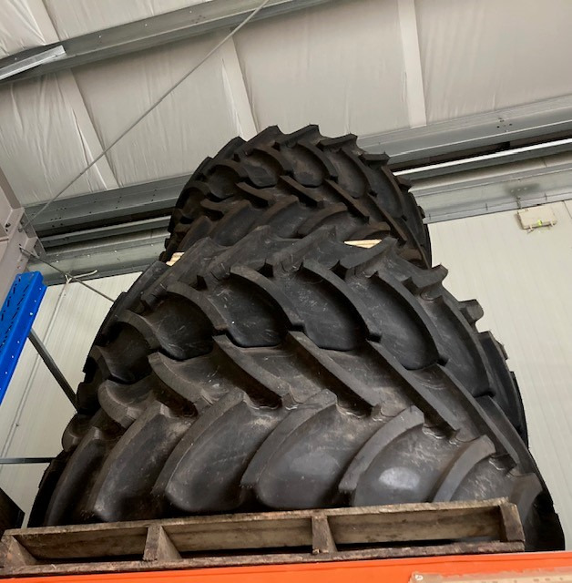 Mitas 540/65R38 440/65R28 Mitas AC - Τρακτέρ: φωτογραφία 3 Mitas 540/65R38 440/65R28 Mitas AC - Τρακτέρ: φωτογραφία 3