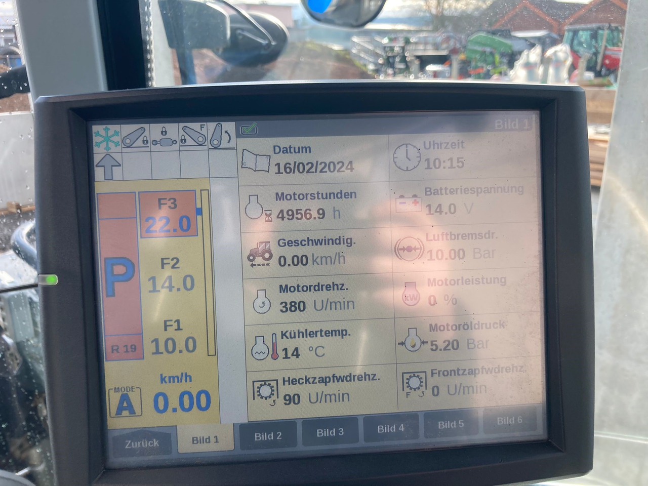 New Holland T7.200 Autocommand - Τρακτέρ: φωτογραφία 4 New Holland T7.200 Autocommand - Τρακτέρ: φωτογραφία 4