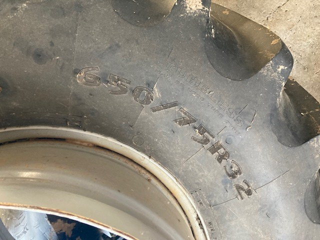 Petlas Doppelräder 650/75R32 f. Fendt - Ελαστικό: φωτογραφία 3 Petlas Doppelräder 650/75R32 f. Fendt - Ελαστικό: φωτογραφία 3