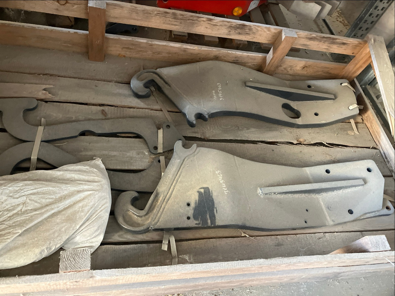 Stoll Frontladerkonsolen für 500er - Φορτωτησ για τρακτερ: φωτογραφία 1 Stoll Frontladerkonsolen für 500er - Φορτωτησ για τρακτερ: φωτογραφία 1