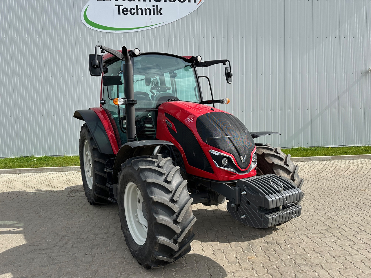 Valtra A105 MH - Τρακτέρ: φωτογραφία 1 Valtra A105 MH - Τρακτέρ: φωτογραφία 1
