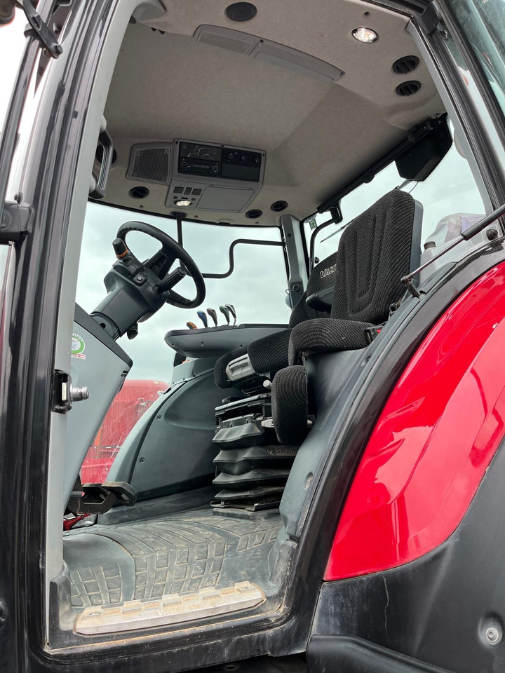 Valtra T 175 Active - Τρακτέρ: φωτογραφία 3 Valtra T 175 Active - Τρακτέρ: φωτογραφία 3