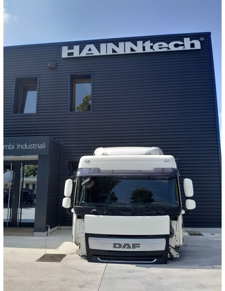 DAF XF106 - Καμπίνα και εσωτερικό για Φορτηγό: φωτογραφία 1 DAF XF106 - Καμπίνα και εσωτερικό για Φορτηγό: φωτογραφία 1