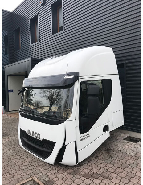 Iveco STRALIS HI - WAY EEV Euro 6 - Καμπίνα και εσωτερικό για Φορτηγό: φωτογραφία 2 Iveco STRALIS HI - WAY EEV Euro 6 - Καμπίνα και εσωτερικό για Φορτηγό: φωτογραφία 2