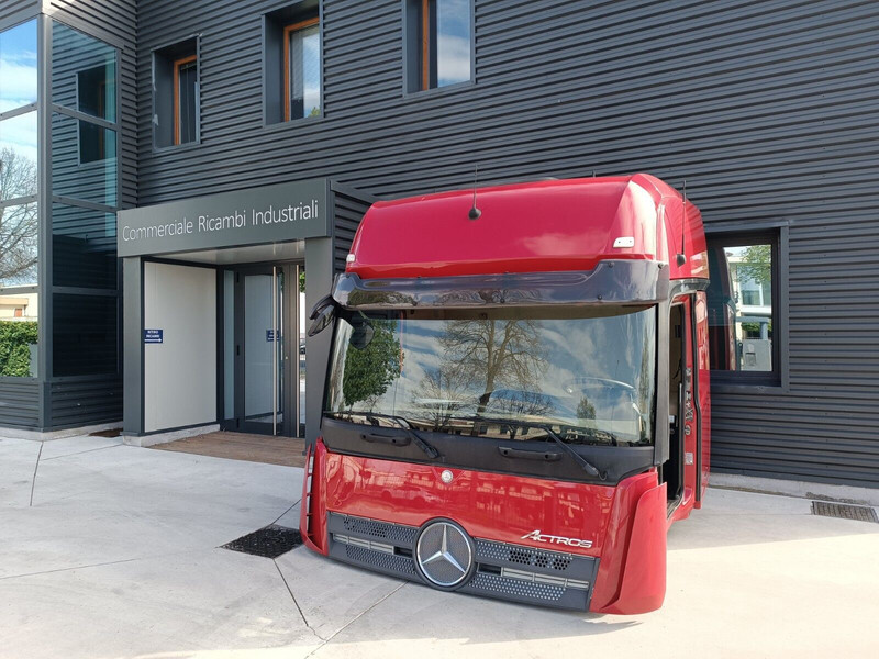 Mercedes-Benz ACTROS MP4 - Καμπίνα και εσωτερικό για Φορτηγό: φωτογραφία 3 Mercedes-Benz ACTROS MP4 - Καμπίνα και εσωτερικό για Φορτηγό: φωτογραφία 3