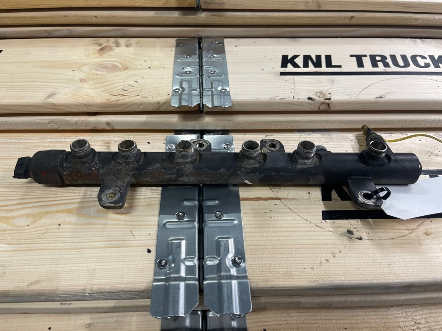 CUMMINS 4937282 FUEL INJECTION RAIL - Σύστημα καυσίμου για Φορτηγό: φωτογραφία 1 CUMMINS 4937282 FUEL INJECTION RAIL - Σύστημα καυσίμου για Φορτηγό: φωτογραφία 1