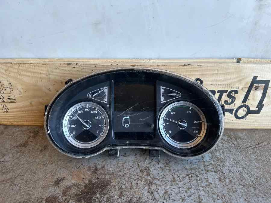 DAF INSTRUMENT PANEL 2161588 - Καμπίνα και εσωτερικό για Φορτηγό: φωτογραφία 1 DAF INSTRUMENT PANEL 2161588 - Καμπίνα και εσωτερικό για Φορτηγό: φωτογραφία 1