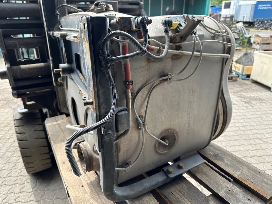MAN EXHAUST 81.15103-6133 - Σύστημα εξάτμισης για Φορτηγό: φωτογραφία 1 MAN EXHAUST 81.15103-6133 - Σύστημα εξάτμισης για Φορτηγό: φωτογραφία 1