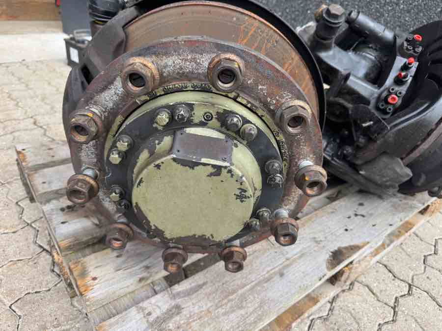 MAN FRONT HUBS 81.36030-0005 + 81.36035-6009 - Πλήμνης για Φορτηγό: φωτογραφία 1 MAN FRONT HUBS 81.36030-0005 + 81.36035-6009 - Πλήμνης για Φορτηγό: φωτογραφία 1