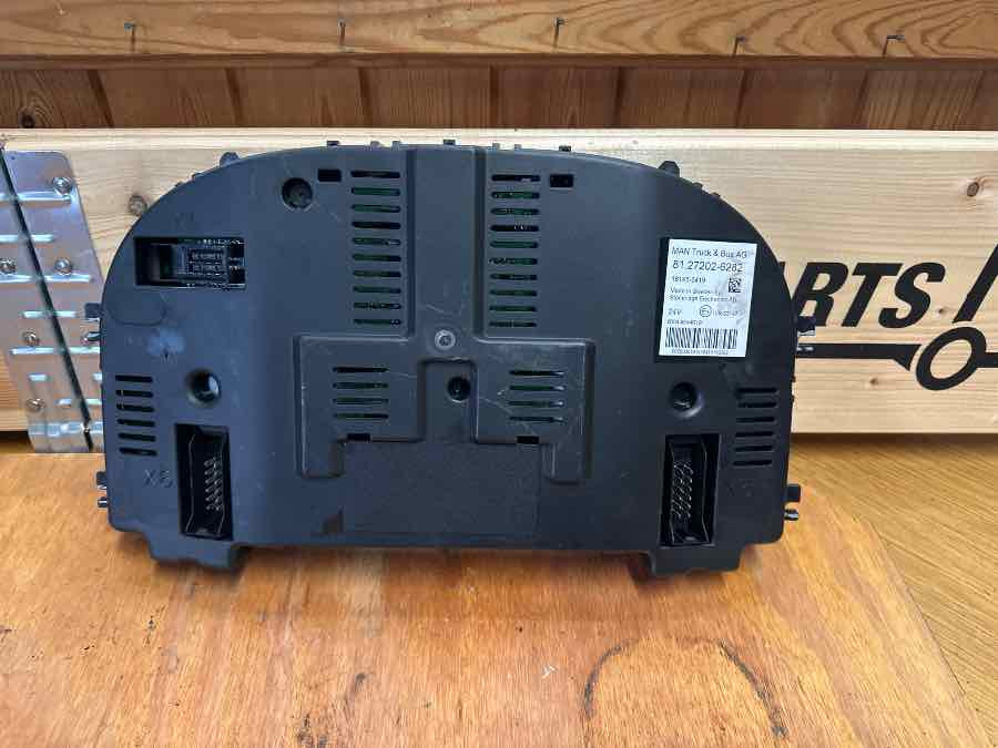 MAN KOMBI INSTRUMENT 81.27202-6282 - Ηλεκτρικό σύστημα για Φορτηγό: φωτογραφία 2 MAN KOMBI INSTRUMENT 81.27202-6282 - Ηλεκτρικό σύστημα για Φορτηγό: φωτογραφία 2