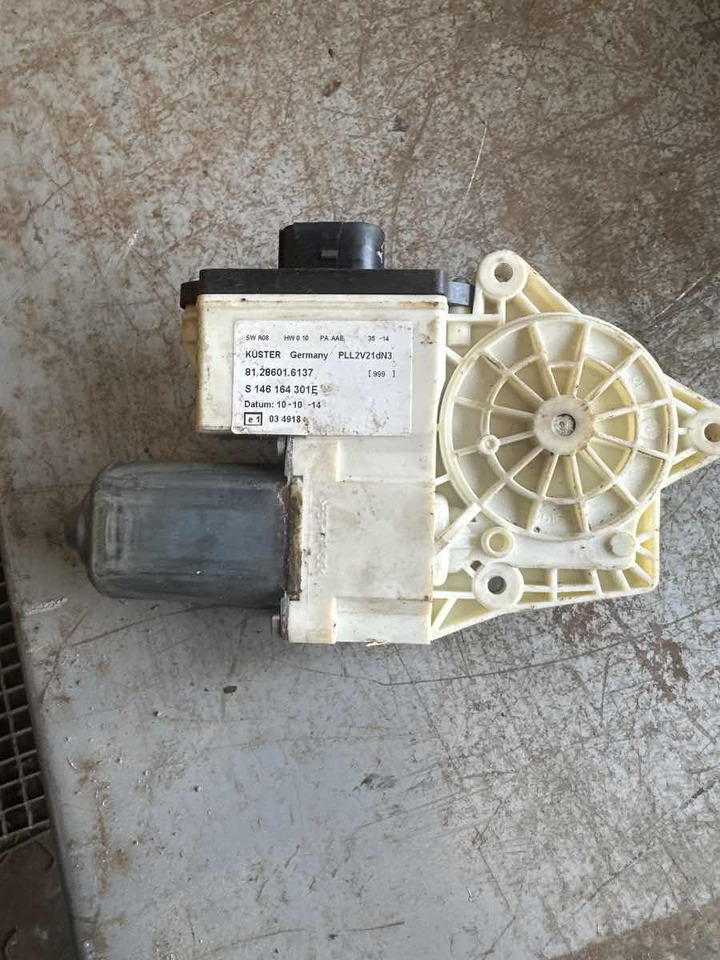 MAN WINDOW MOTOR 81.28601-6137 - Καμπίνα και εσωτερικό για Φορτηγό: φωτογραφία 1 MAN WINDOW MOTOR 81.28601-6137 - Καμπίνα και εσωτερικό για Φορτηγό: φωτογραφία 1