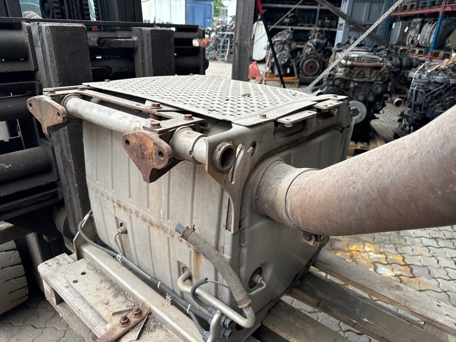 MERCEDES EXHAUST A0034900014 - Σύστημα εξάτμισης για Φορτηγό: φωτογραφία 1 MERCEDES EXHAUST A0034900014 - Σύστημα εξάτμισης για Φορτηγό: φωτογραφία 1