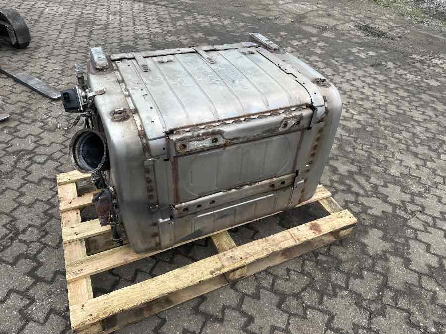 Σύστημα εξάτμισης για Φορτηγό MERCEDES EXHAUST A0074908712: φωτογραφία 1