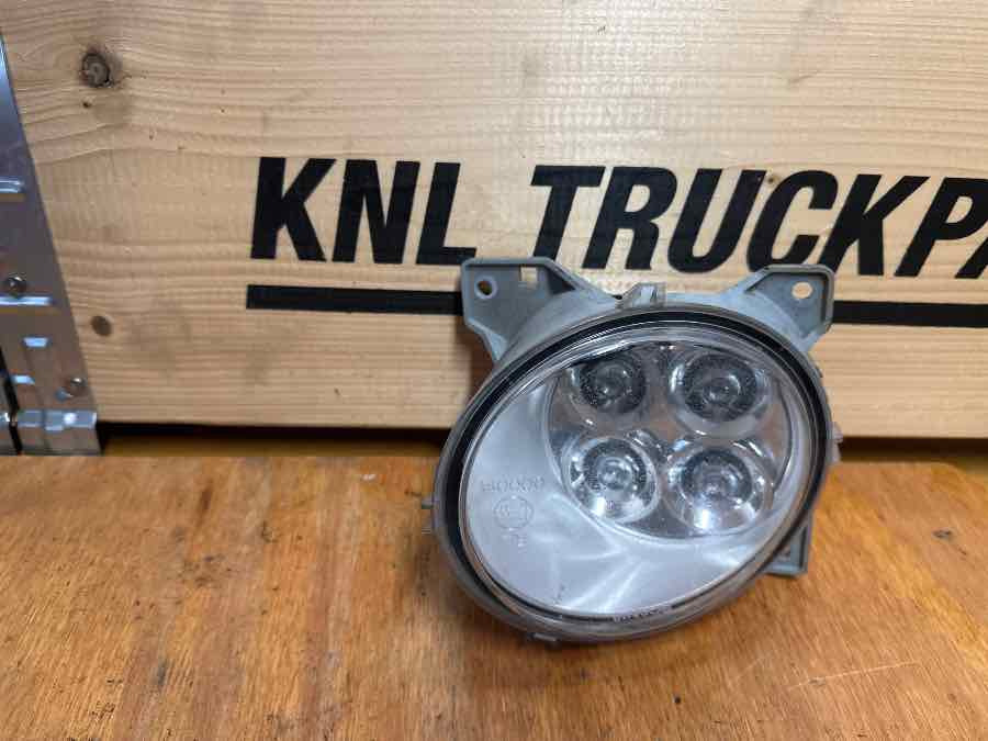 SCANIA FOG LAMP 2127432 - Φωτισμός για Φορτηγό: φωτογραφία 1 SCANIA FOG LAMP 2127432 - Φωτισμός για Φορτηγό: φωτογραφία 1