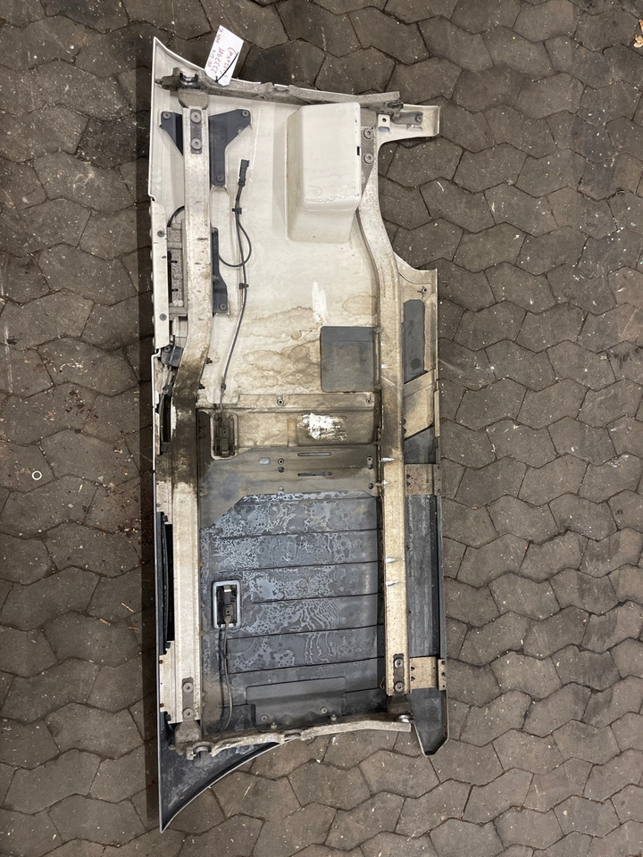 SCANIA LEFT SIDE PANEL - Αμάξωμα και εξωτερικό για Φορτηγό: φωτογραφία 2 SCANIA LEFT SIDE PANEL - Αμάξωμα και εξωτερικό για Φορτηγό: φωτογραφία 2
