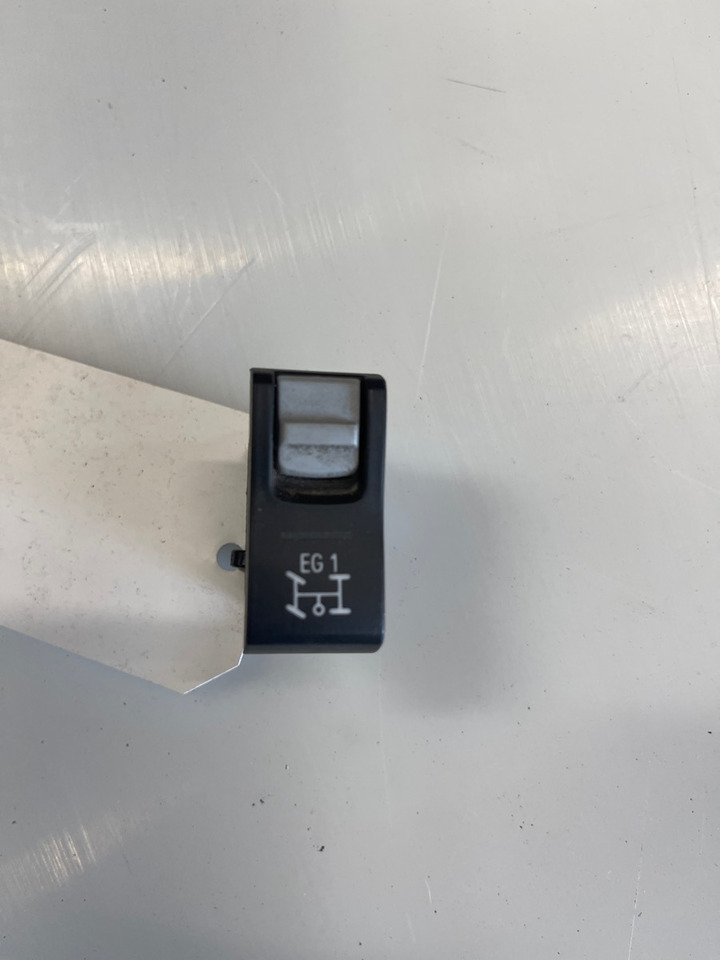 SCANIA SWITCH 2089584 - Ταμπλό αυτοκινήτου για Φορτηγό: φωτογραφία 2 SCANIA SWITCH 2089584 - Ταμπλό αυτοκινήτου για Φορτηγό: φωτογραφία 2