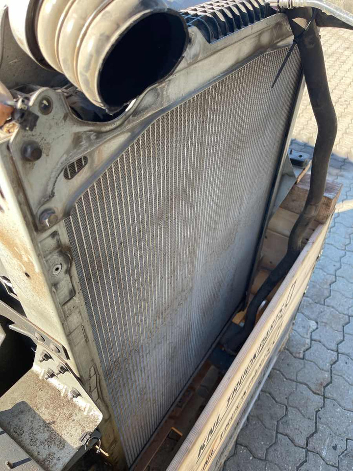 VOLVO COMPLETE COOLER / INTERCOOLER 23852082 - Σύστημα ψύξης για Φορτηγό: φωτογραφία 2 VOLVO COMPLETE COOLER / INTERCOOLER 23852082 - Σύστημα ψύξης για Φορτηγό: φωτογραφία 2