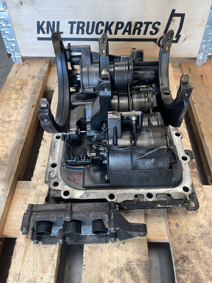 VOLVO ISHIFT SHIFTING HOUSE COMPLETE VT2412B - Κιβώτιο ταχυτήτων και ανταλλακτικά για Φορτηγό: φωτογραφία 2 VOLVO ISHIFT SHIFTING HOUSE COMPLETE VT2412B - Κιβώτιο ταχυτήτων και ανταλλακτικά για Φορτηγό: φωτογραφία 2
