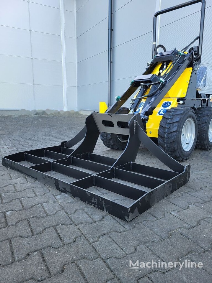Tur Poland N520 Miniradlader Mini Hoflader Mini Lader - Φορτωτής πλάγιας ολίσθησης: φωτογραφία 5 Tur Poland N520 Miniradlader Mini Hoflader Mini Lader - Φορτωτής πλάγιας ολίσθησης: φωτογραφία 5
