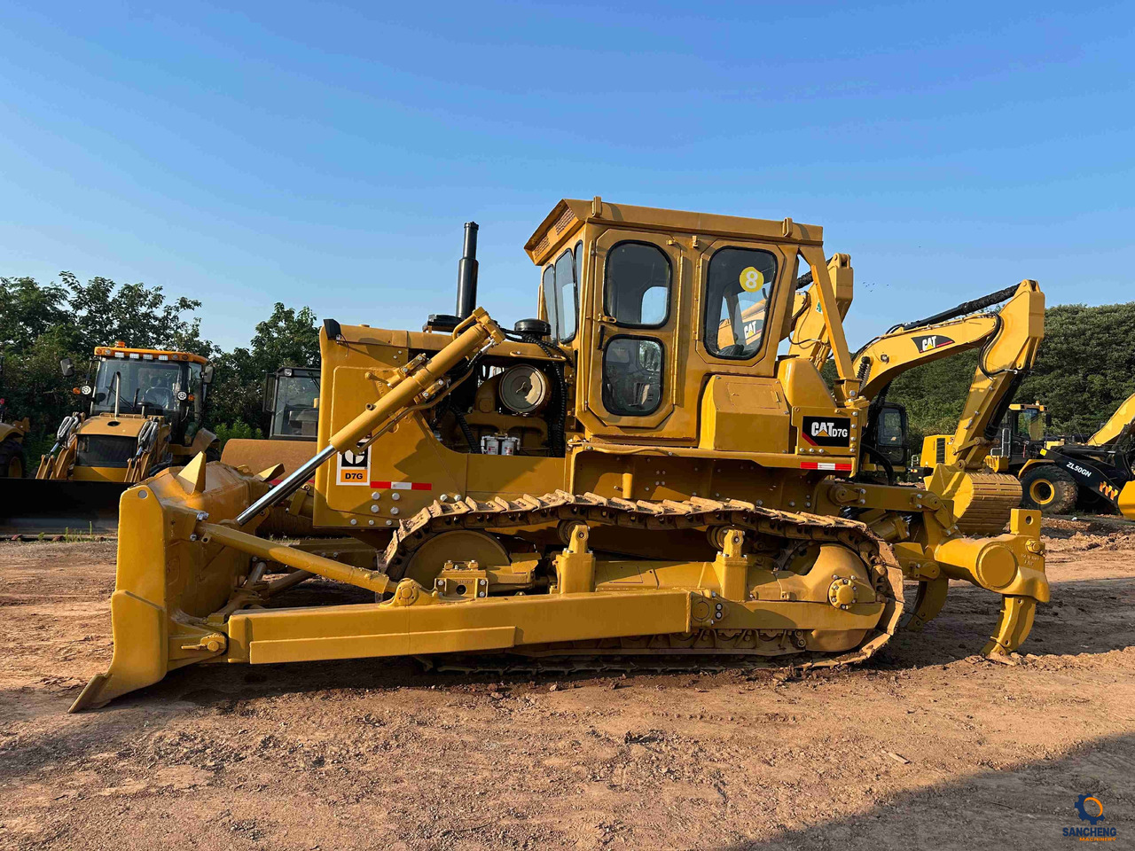 CAT D7G - Μπουλντόζα: φωτογραφία 4 CAT D7G - Μπουλντόζα: φωτογραφία 4