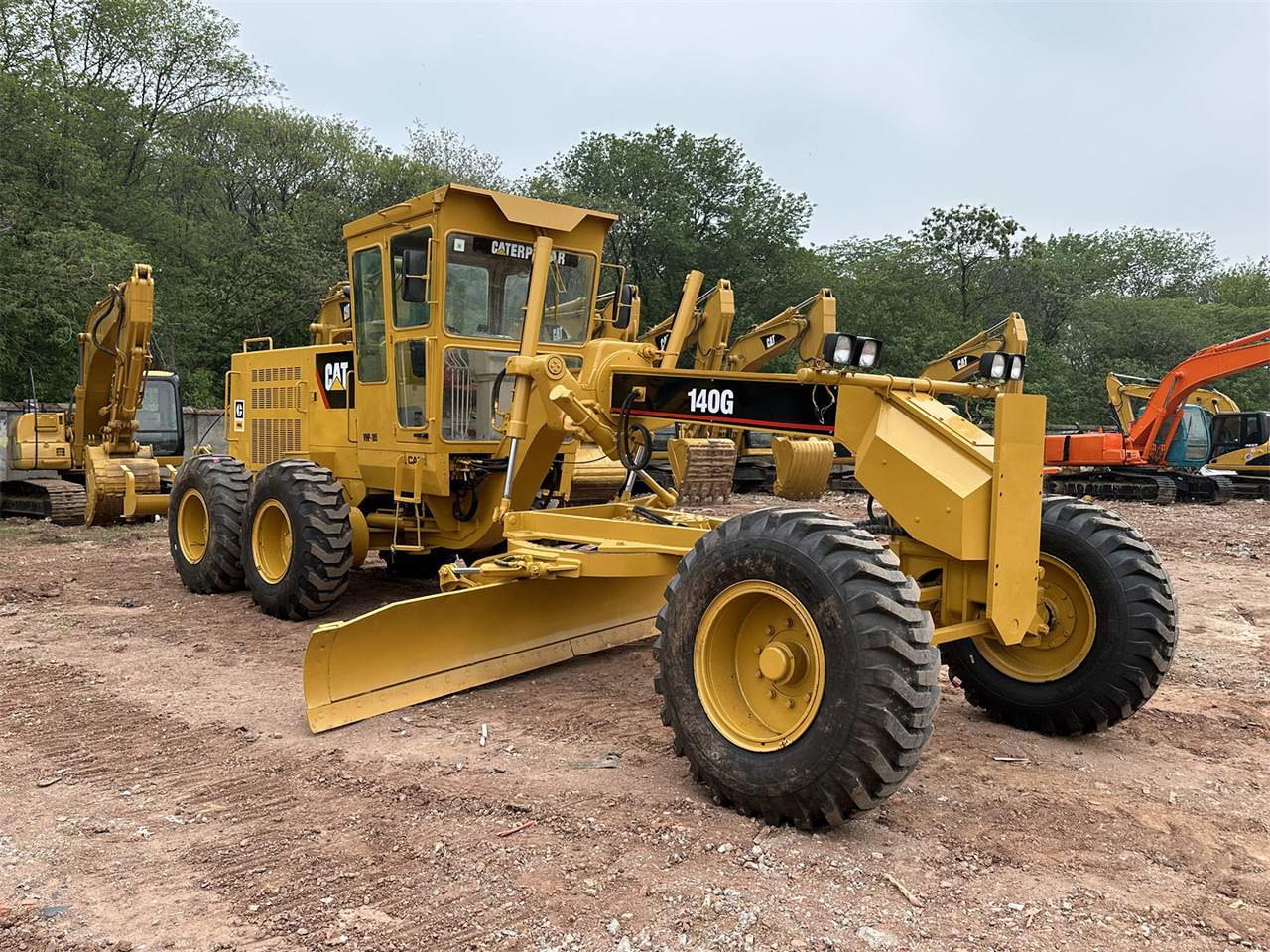 CATERPILLAR 140G - Γκρέιντερ: φωτογραφία 1 CATERPILLAR 140G - Γκρέιντερ: φωτογραφία 1