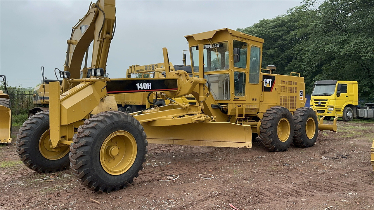 CATERPILLAR 140H - Γκρέιντερ: φωτογραφία 2 CATERPILLAR 140H - Γκρέιντερ: φωτογραφία 2