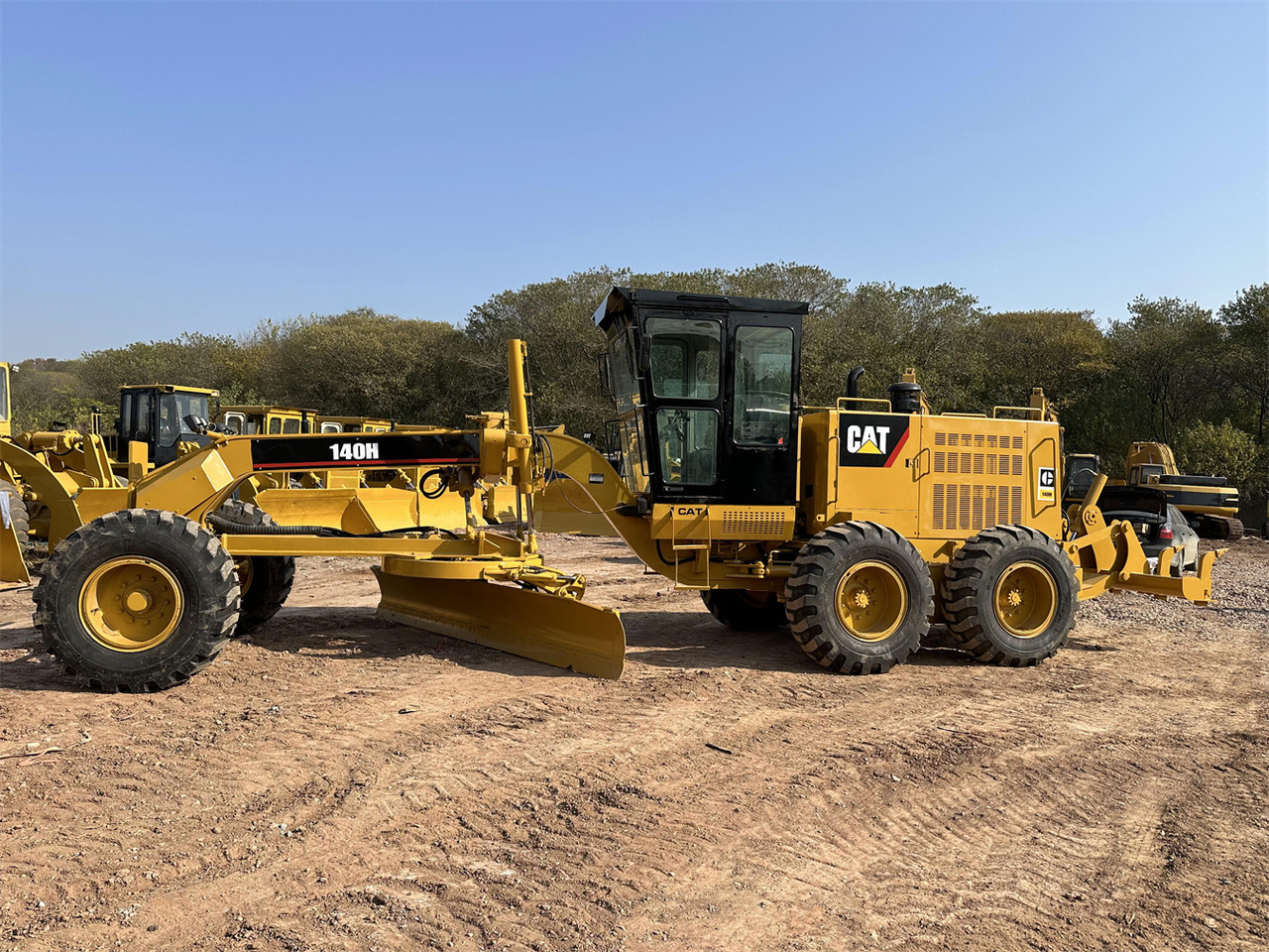 CATERPILLAR 140H - Γκρέιντερ: φωτογραφία 4 CATERPILLAR 140H - Γκρέιντερ: φωτογραφία 4