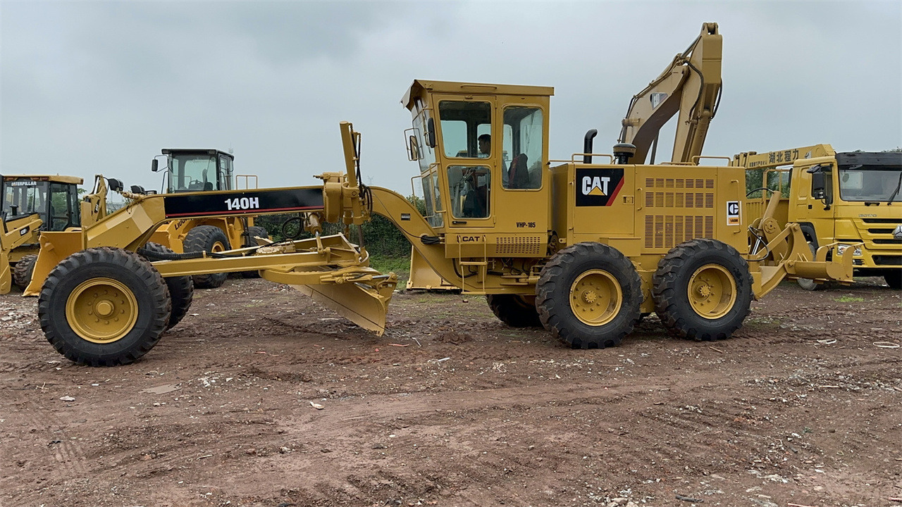 CATERPILLAR 140H - Γκρέιντερ: φωτογραφία 4 CATERPILLAR 140H - Γκρέιντερ: φωτογραφία 4