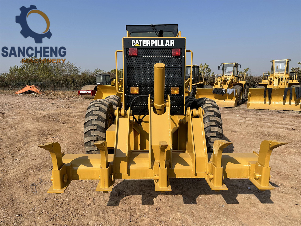 CATERPILLAR 140H - Γκρέιντερ: φωτογραφία 4 CATERPILLAR 140H - Γκρέιντερ: φωτογραφία 4