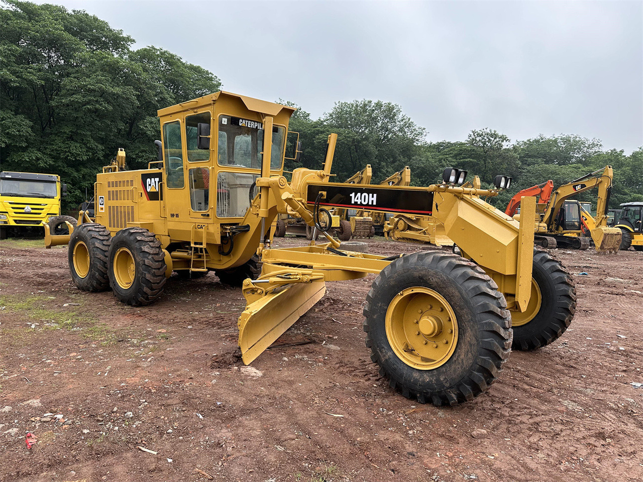 CATERPILLAR 140H - Γκρέιντερ: φωτογραφία 2 CATERPILLAR 140H - Γκρέιντερ: φωτογραφία 2