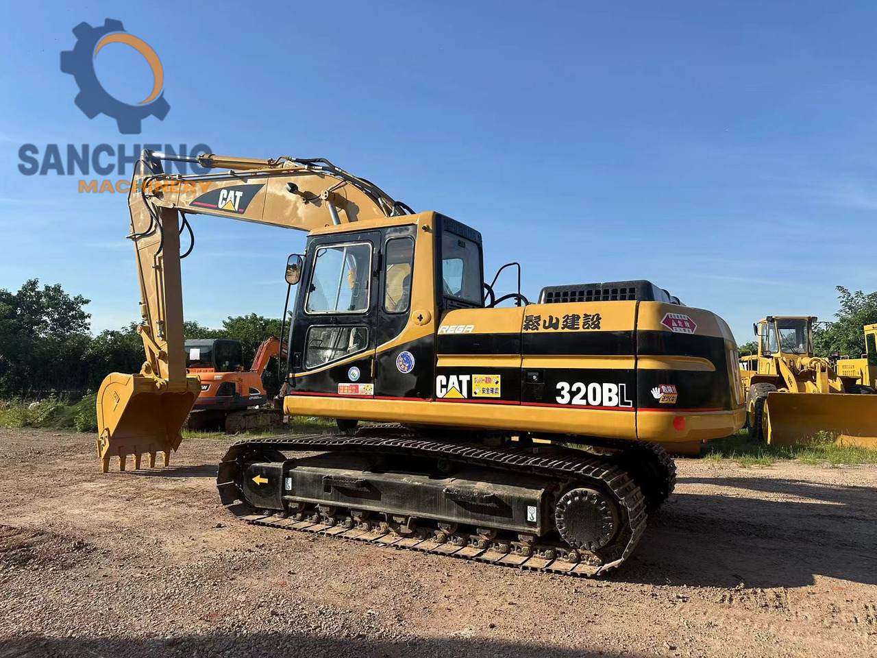 CATERPILLAR 320BL - Ερπυστριοφόρος εκσκαφέας: φωτογραφία 1 CATERPILLAR 320BL - Ερπυστριοφόρος εκσκαφέας: φωτογραφία 1