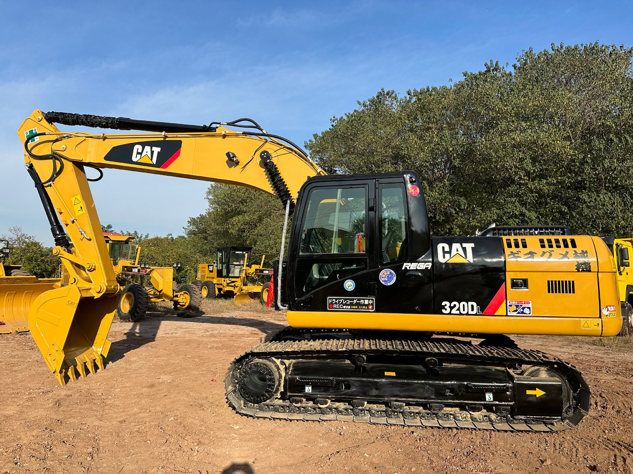 CATERPILLAR 320D2L excavator - Ερπυστριοφόρος εκσκαφέας: φωτογραφία 2 CATERPILLAR 320D2L excavator - Ερπυστριοφόρος εκσκαφέας: φωτογραφία 2
