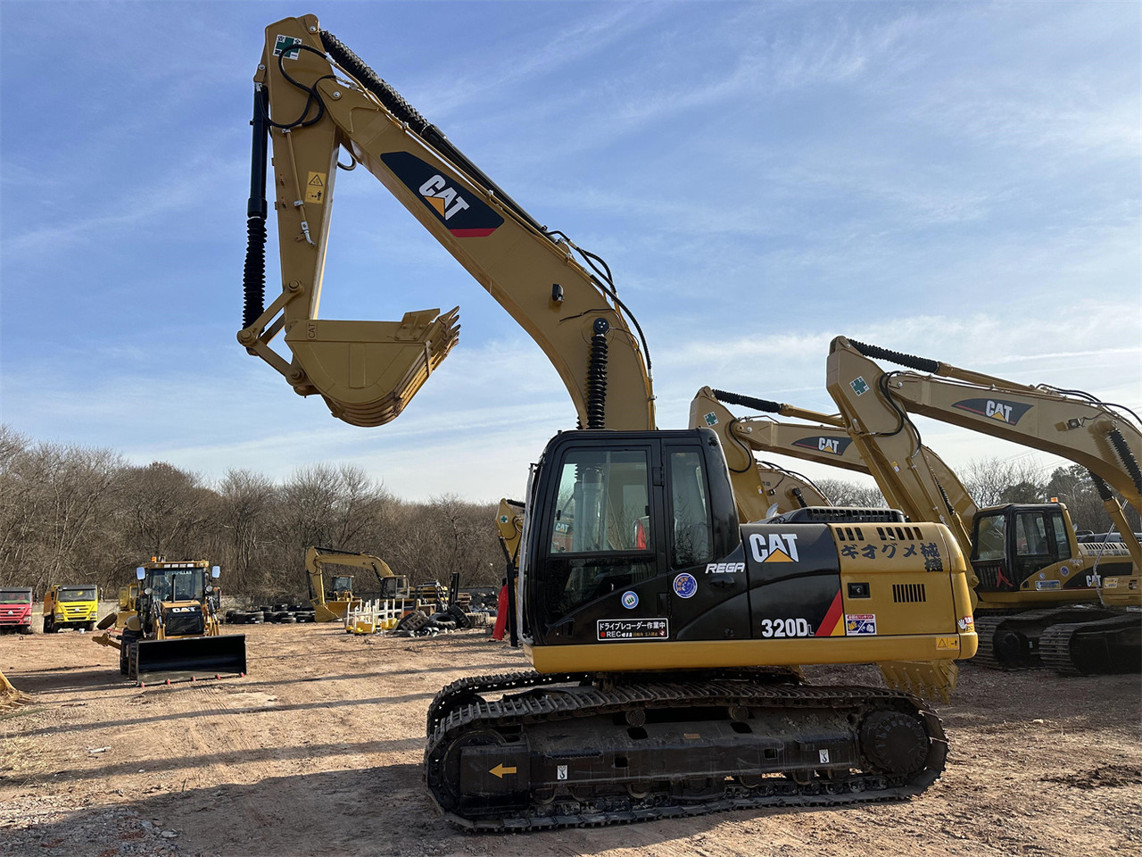 CATERPILLAR 320DL - Ερπυστριοφόρος εκσκαφέας: φωτογραφία 1 CATERPILLAR 320DL - Ερπυστριοφόρος εκσκαφέας: φωτογραφία 1
