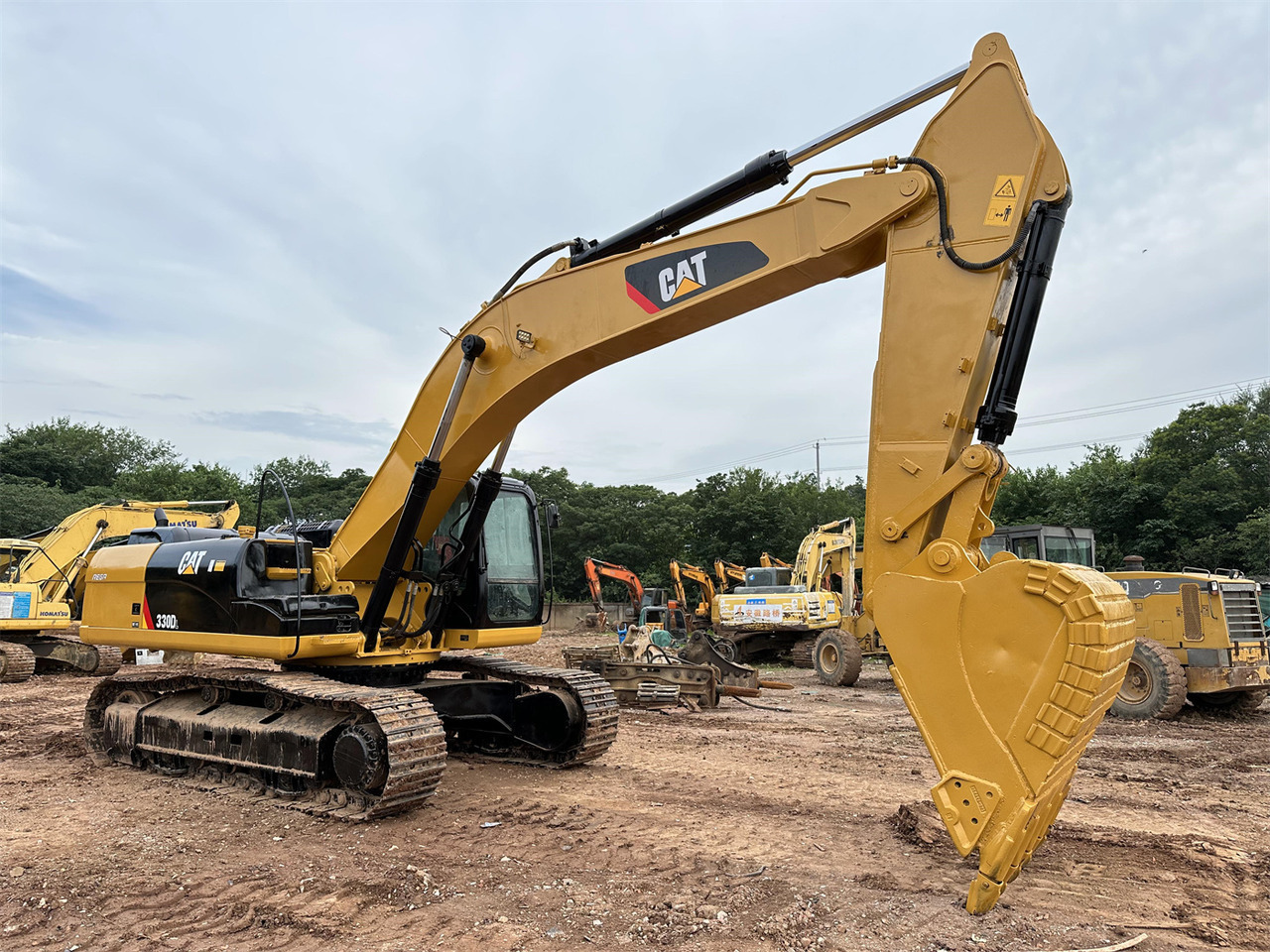 CATERPILLAR 330DL - Ερπυστριοφόρος εκσκαφέας: φωτογραφία 4 CATERPILLAR 330DL - Ερπυστριοφόρος εκσκαφέας: φωτογραφία 4