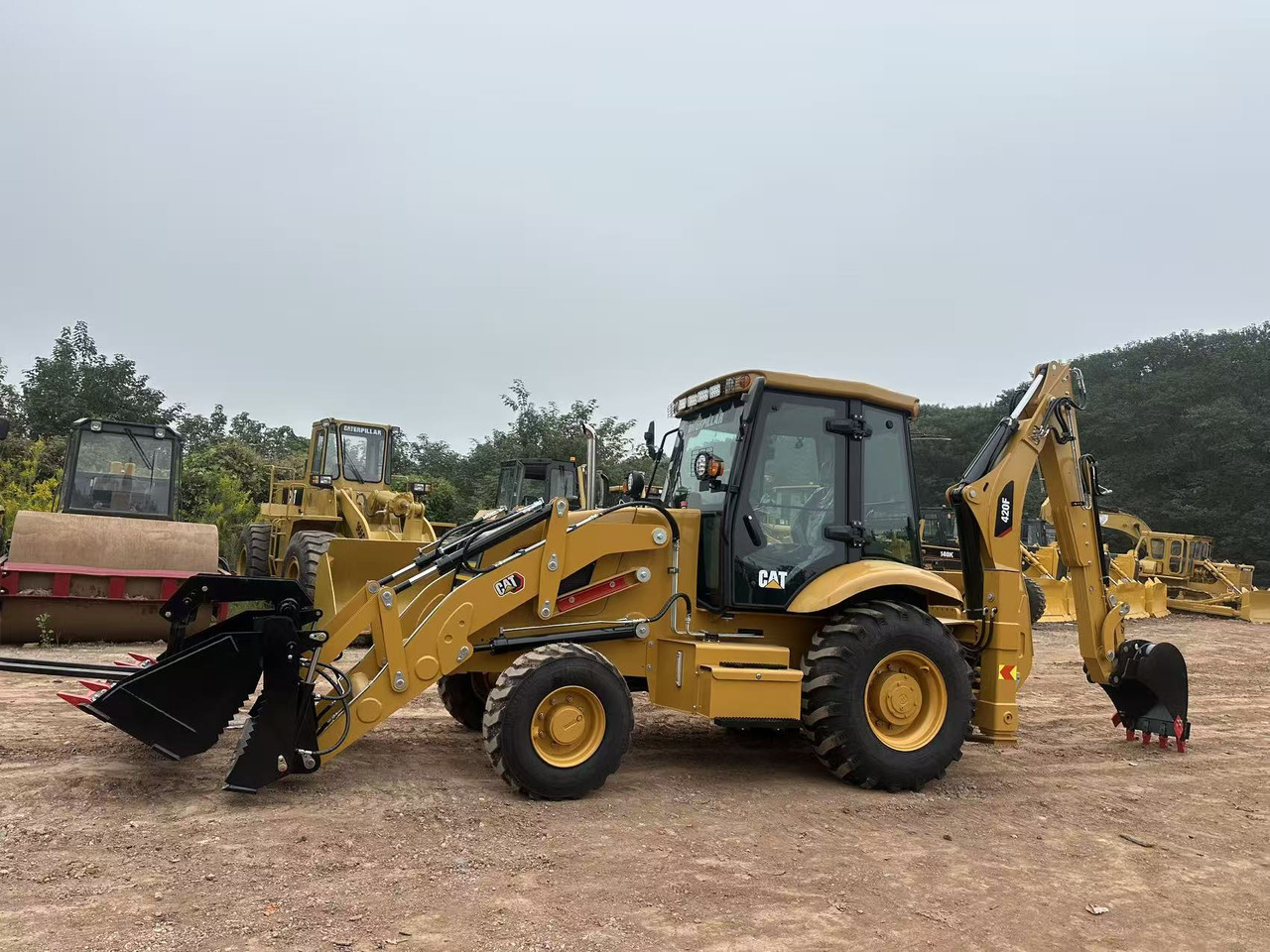 CATERPILLAR 420F2 - Φορτωτής εκσκαφέας: φωτογραφία 3 CATERPILLAR 420F2 - Φορτωτής εκσκαφέας: φωτογραφία 3