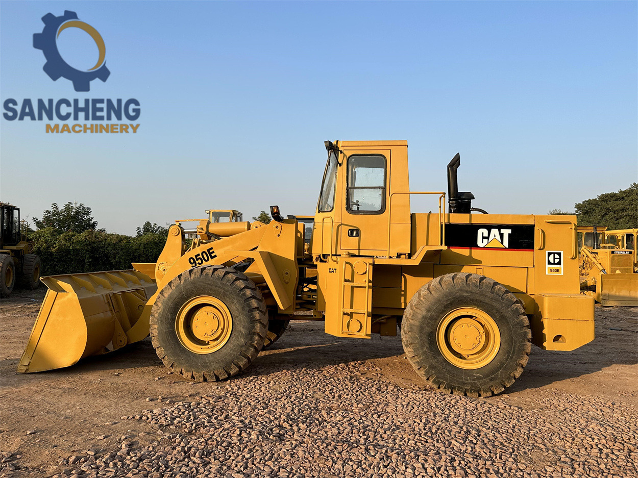 Ελαστιχοφόρος φορτωτής CATERPILLAR 950E: φωτογραφία 11