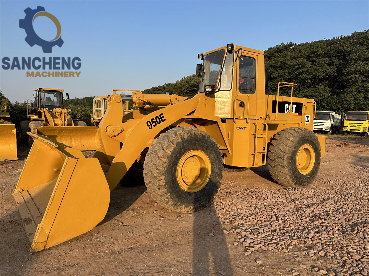 CATERPILLAR 950E - Ελαστιχοφόρος φορτωτής: φωτογραφία 1 CATERPILLAR 950E - Ελαστιχοφόρος φορτωτής: φωτογραφία 1