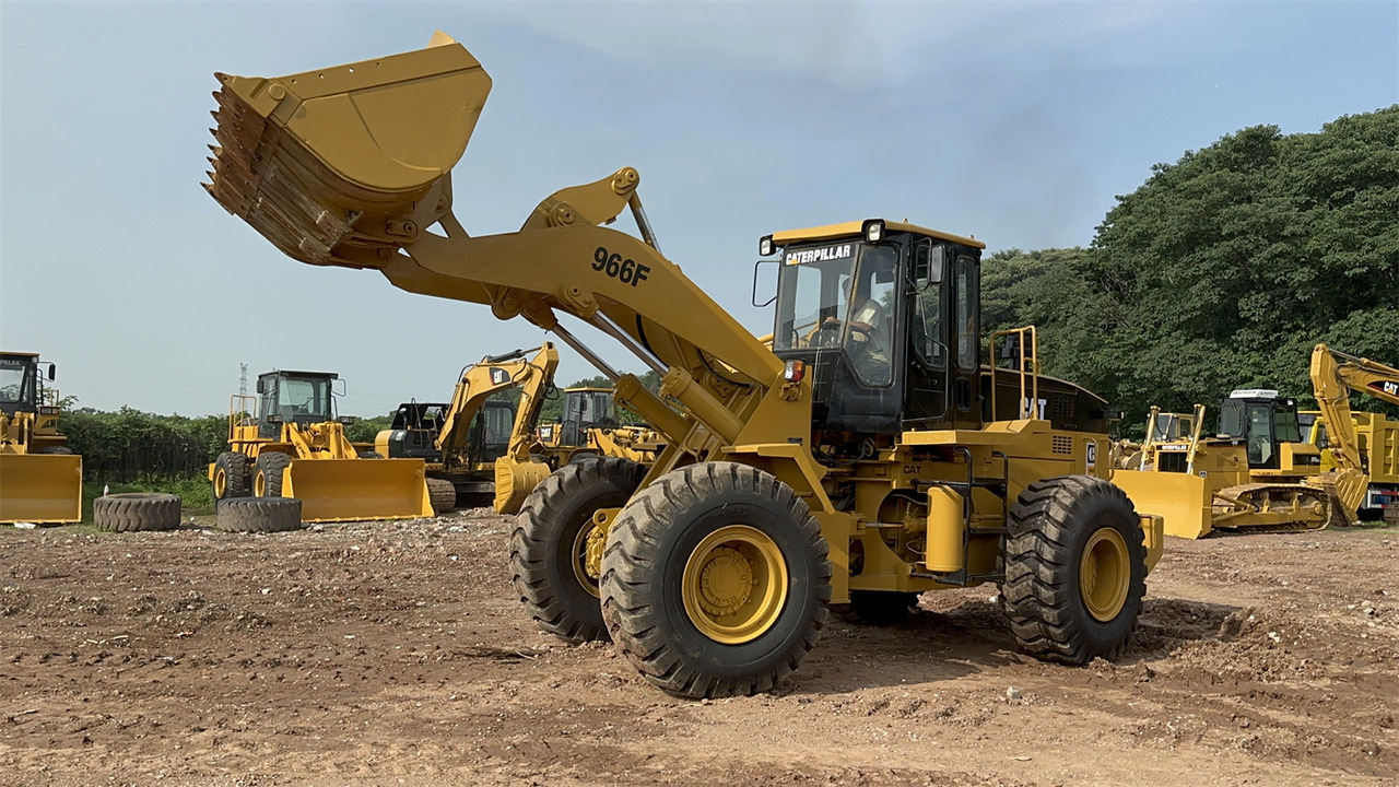 CATERPILLAR 966F - Ελαστιχοφόρος φορτωτής: φωτογραφία 1 CATERPILLAR 966F - Ελαστιχοφόρος φορτωτής: φωτογραφία 1