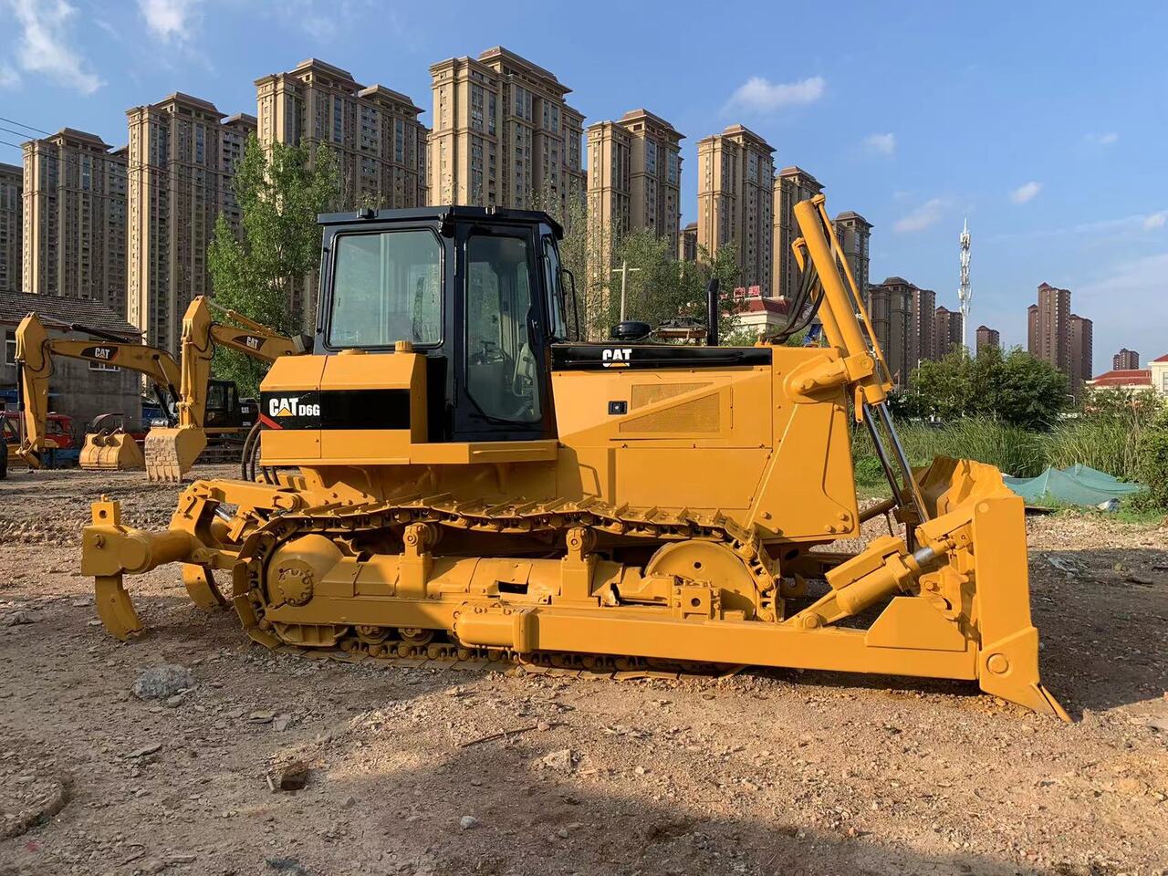 CATERPILLAR D6G - Μπουλντόζα: φωτογραφία 4 CATERPILLAR D6G - Μπουλντόζα: φωτογραφία 4