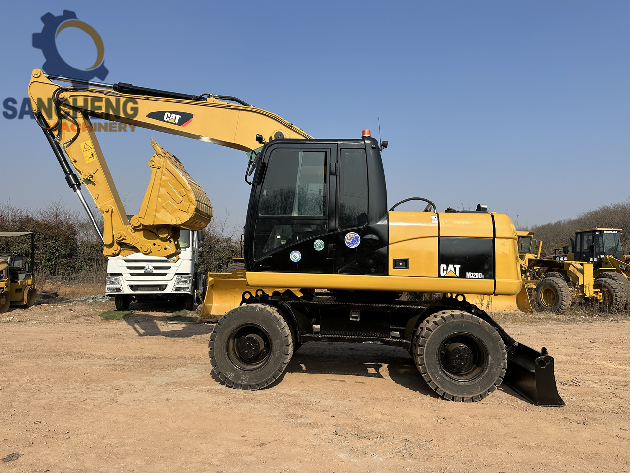 Τροχοφόρος εκσκαφέας CATERPILLAR M320D2: φωτογραφία 10