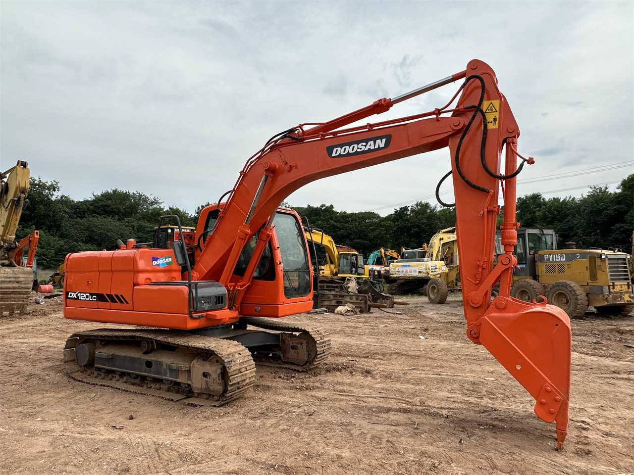 DOOSAN DX120 - Ερπυστριοφόρος εκσκαφέας: φωτογραφία 5 DOOSAN DX120 - Ερπυστριοφόρος εκσκαφέας: φωτογραφία 5