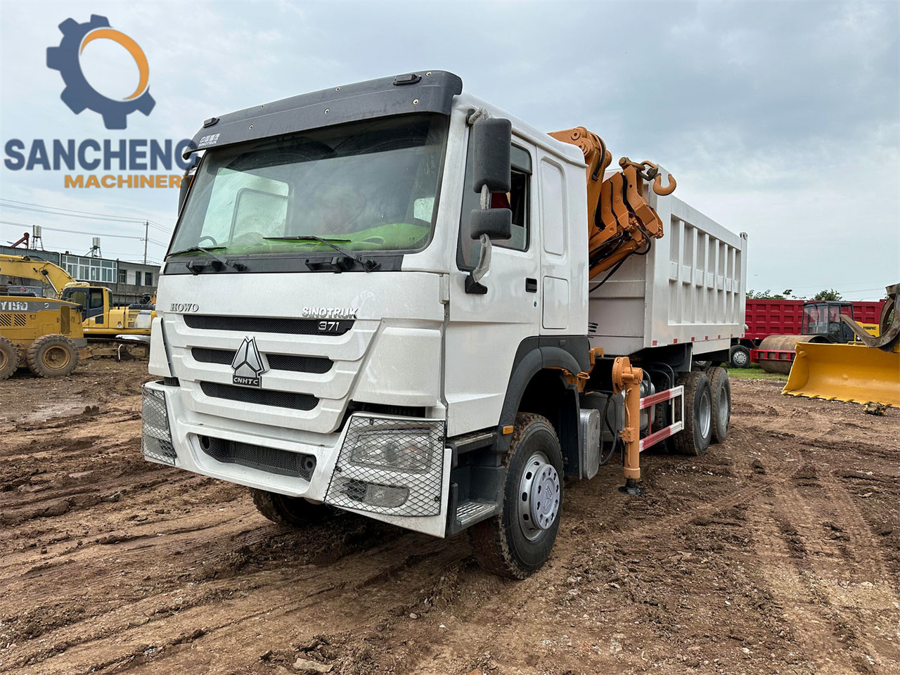 HOWO 371 crane truck - Φορτηγό με γερανό: φωτογραφία 4 HOWO 371 crane truck - Φορτηγό με γερανό: φωτογραφία 4